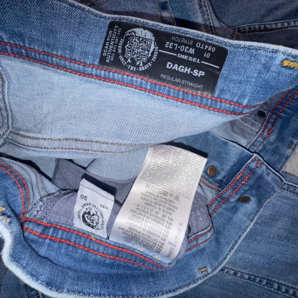 Diesel‎ Jeans Dagh SP Men's 30x32 Regular Straight Denim Frayed Hem (fits31x28)